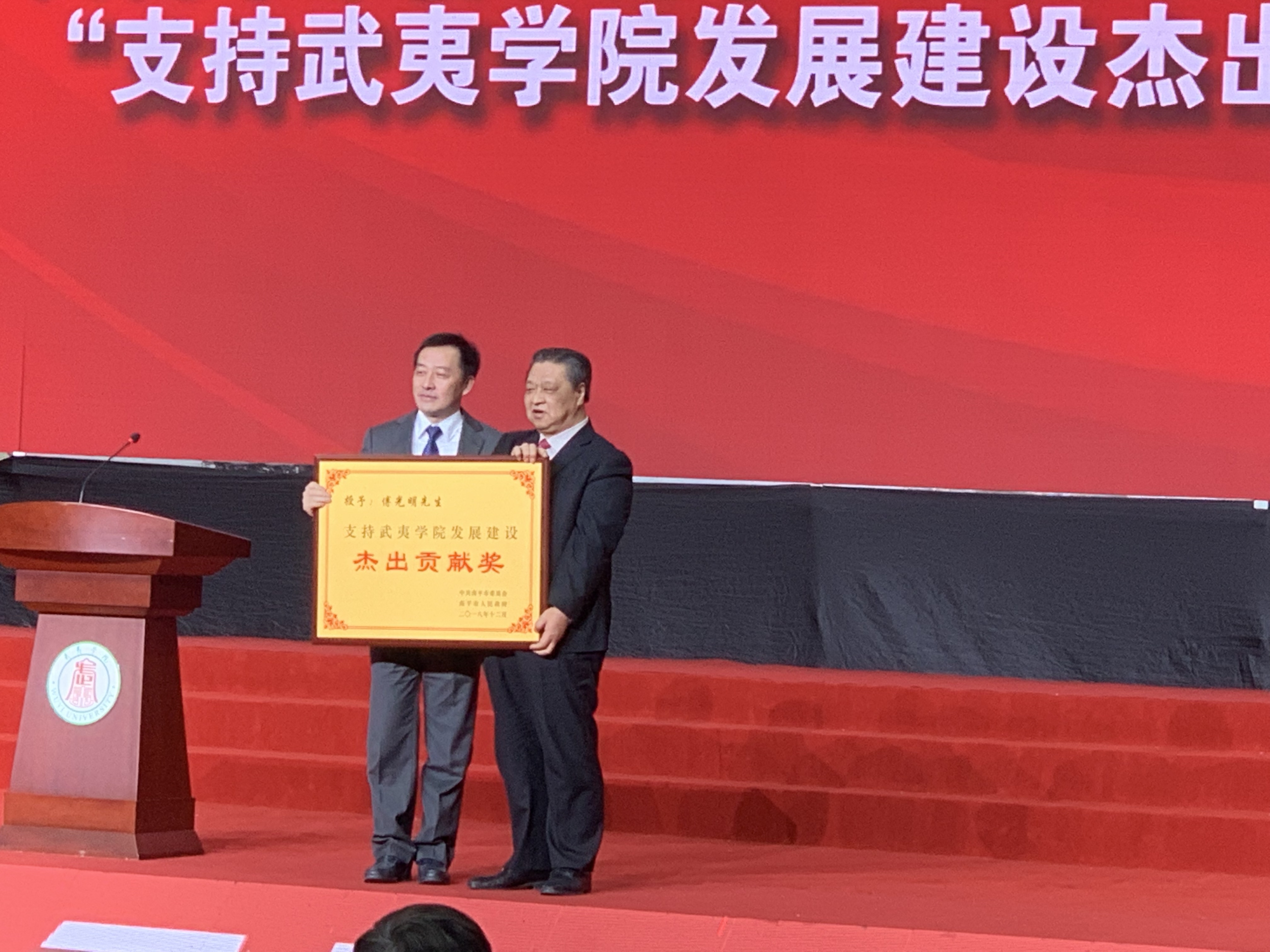 无极4娱乐-科技赋能场景,让娱乐更有趣。